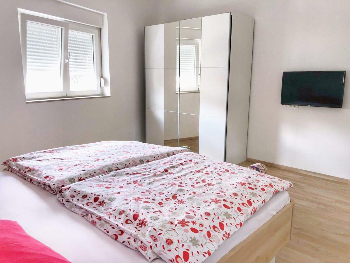 Apartments Roko Kolinda Bibinje Exterior photo